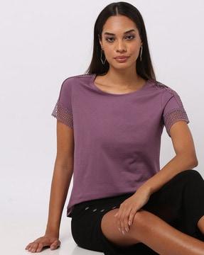round-neck top with lace trims