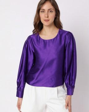 round-neck top with peasant sleeves