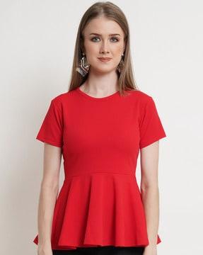 round-neck top with short sleeves