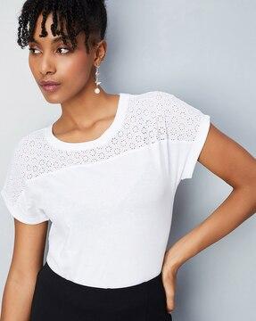 round-neck top with short sleeves