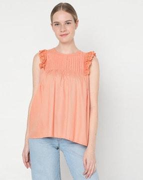 round-neck top with sleeveless