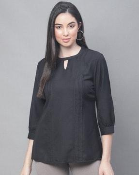 round-neck tunic with cuffed sleeves