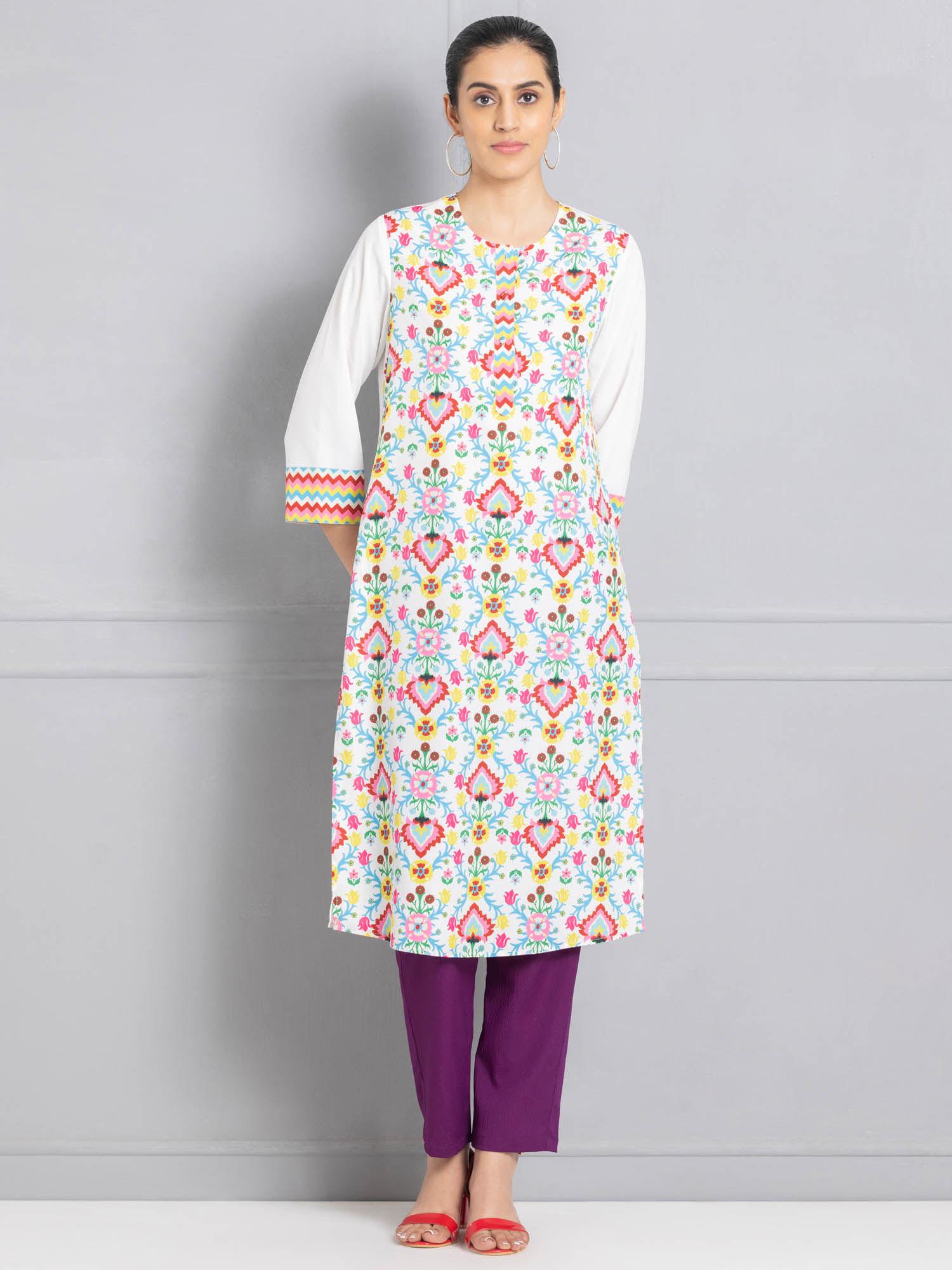 round neck white floral print three-quarter sleeves ethnic kurta for women