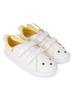 round-toe casual shoes with velcro fastening