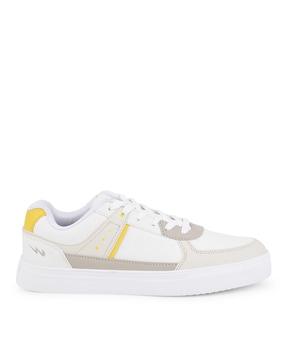 round-toe lace-up sneakers