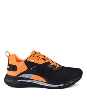 round-toe lace-up sports shoes