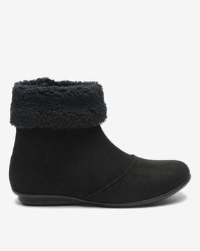round-toe ankle-length boots