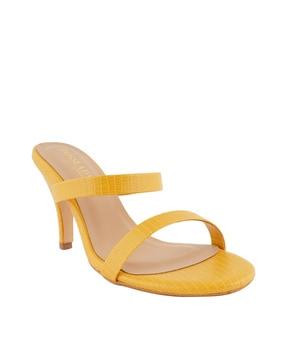 round-toe cone-heeled sandals