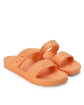 round-toe dual-strap flip-flops