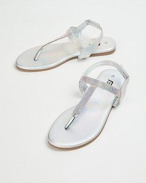 round-toe flat sandals with velcro fastening