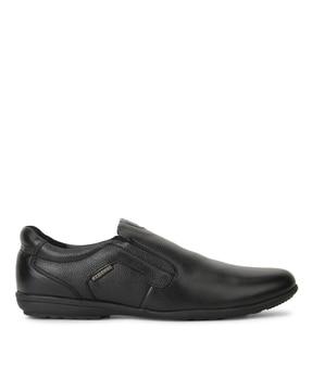 round-toe formal slip-on shoes