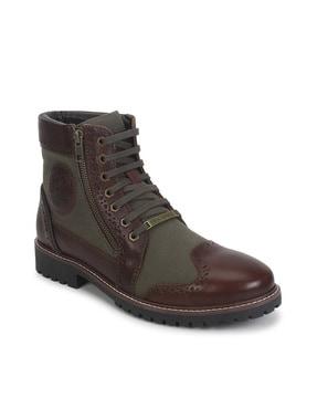 round-toe lace-up boots