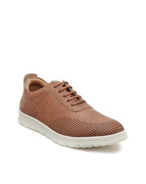 round-toe lace-up casual shoes