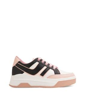 round-toe lace-up casual shoes