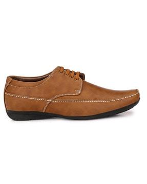 round-toe lace-up derbys