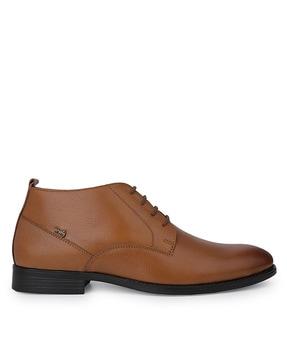 round-toe lace-up derbys