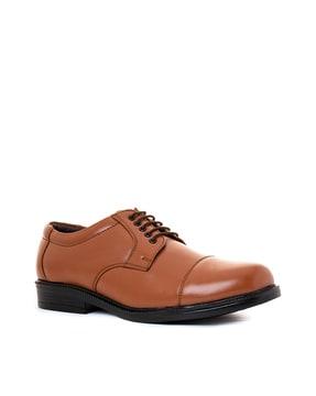 round-toe lace-up formal shoes