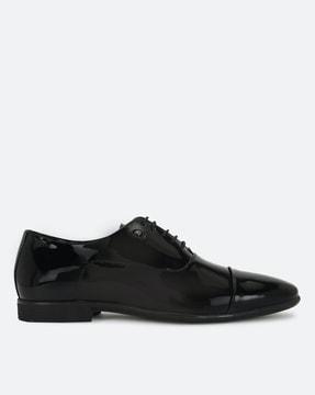 round-toe lace-up formal shoes