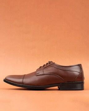 round-toe lace-up oxford shoes