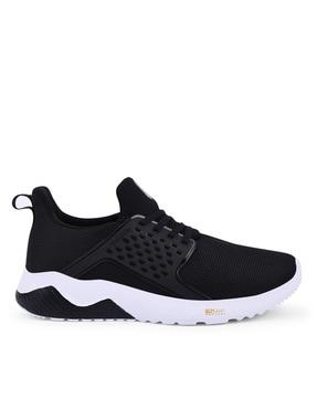 round-toe lace-up running shoes