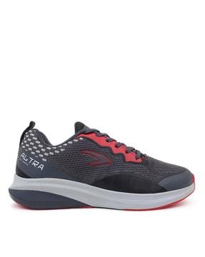 round-toe lace-up running shoes