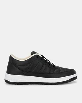 round-toe lace-up sneakers