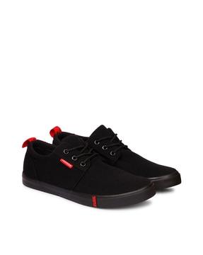 round-toe lace-up sneakers