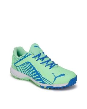 round-toe lace-up sports shoes