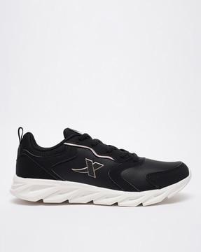 round-toe lace-up sports shoes