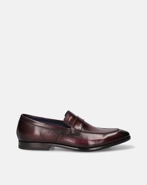 round-toe leather loafers