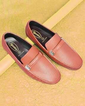 round-toe loafers