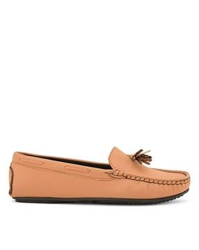 round-toe moccasins with tassel accent