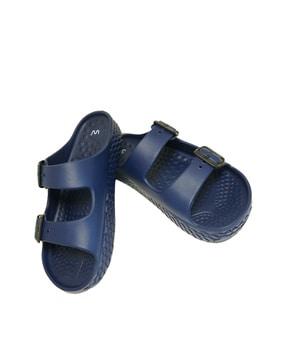 round-toe slides with buckle closure