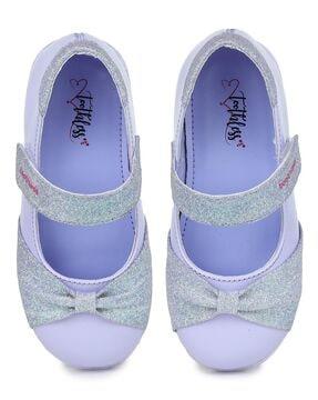 round-toe slip-on ballerinas