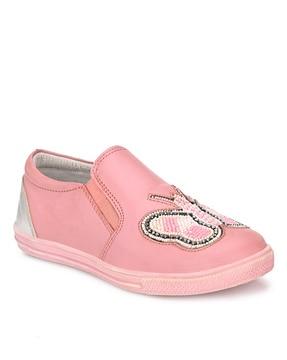 round toe slip-on casual shoes 