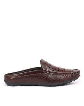 round-toe slip-on casual shoes