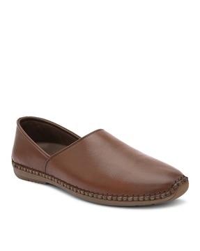 round-toe slip-on casual shoes