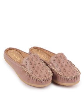 round-toe slip-on casual shoes