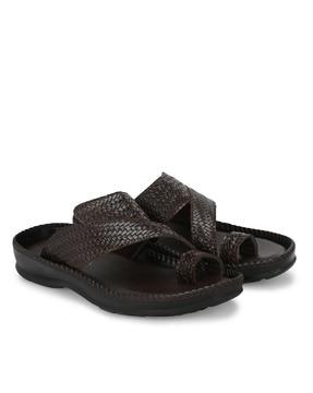 round-toe slip-on flat flip-flops