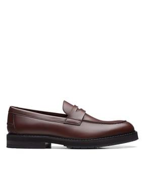 round-toe slip-on loafers