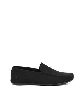 round-toe slip-on loafers