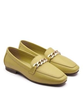 round-toe slip-on loafers