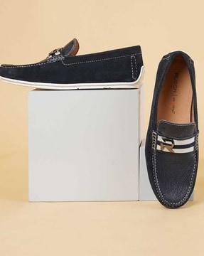 round-toe slip-on loafers