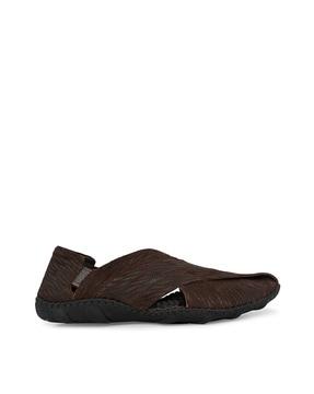 round-toe slip-on sandals