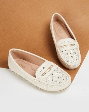 round-toe slip-on sandals