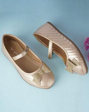 round-toe slip-on shoes with bow-accent