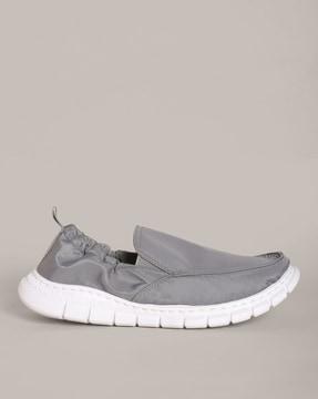 round-toe slip-on sneakers