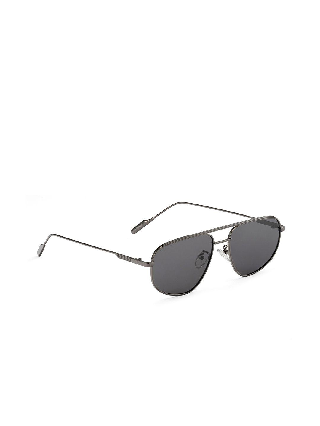 royal son men  aviator sunglasses with polarised and uv protected lens chi00133-c2