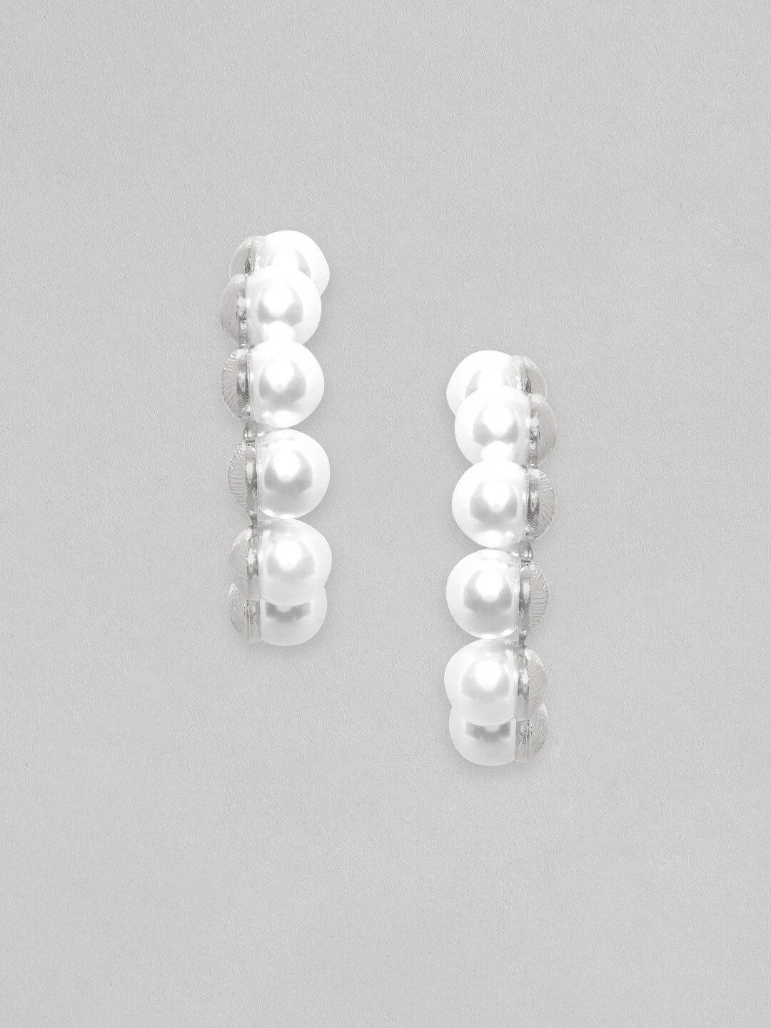 rubans voguish white geometric studs earrings