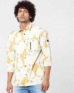 ruby printed shirt with zippered patch pocket